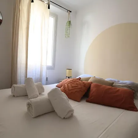 - 2 Pieces Refait A Neuf Palais Des Festivals - Croisette